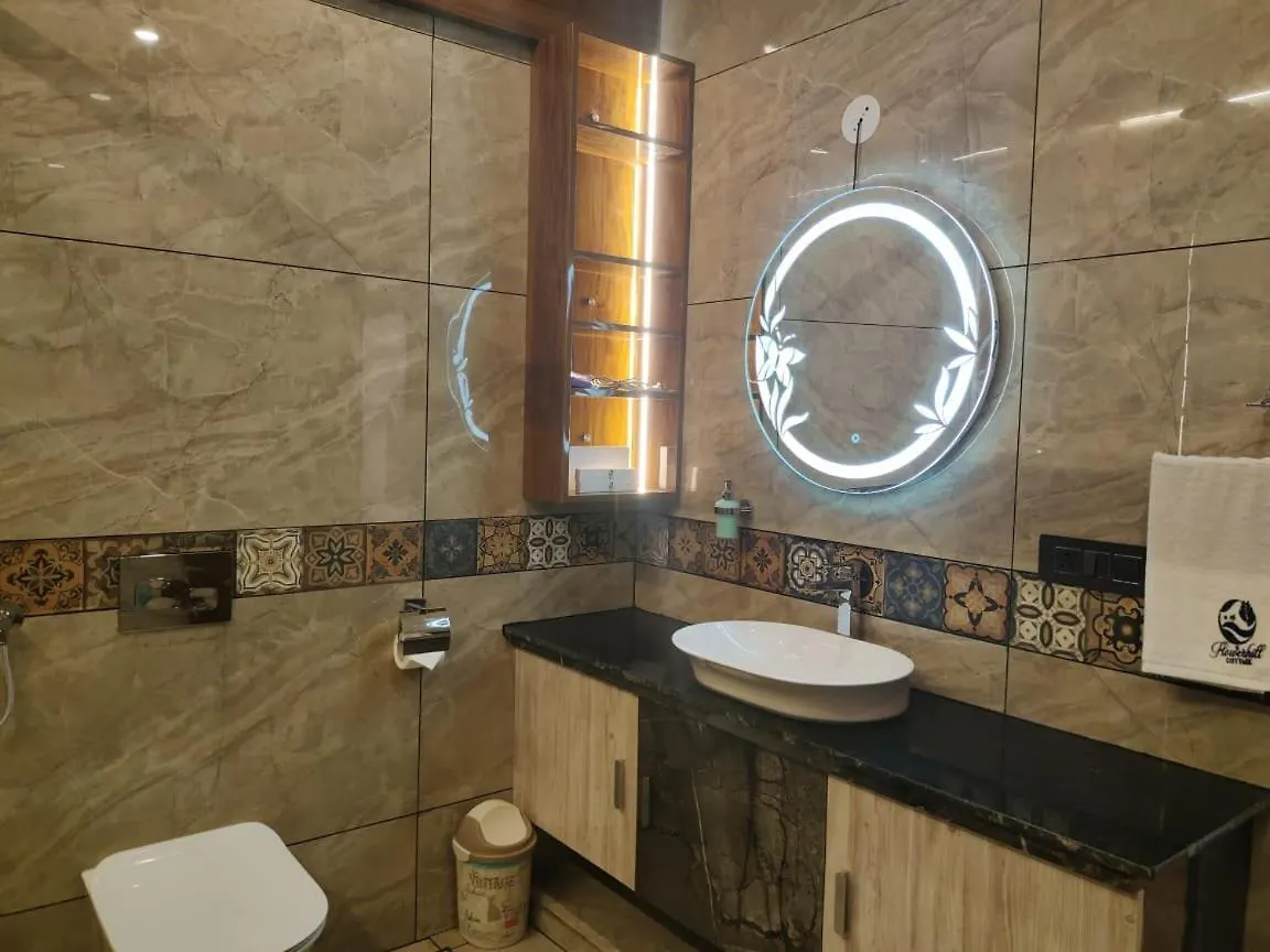 Hotel Flower Hill Cottage Varkala