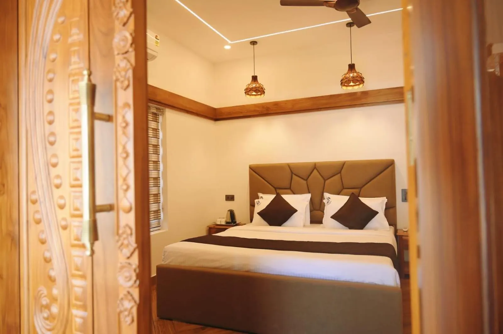 Hotel Flower Hill Cottage Varkala